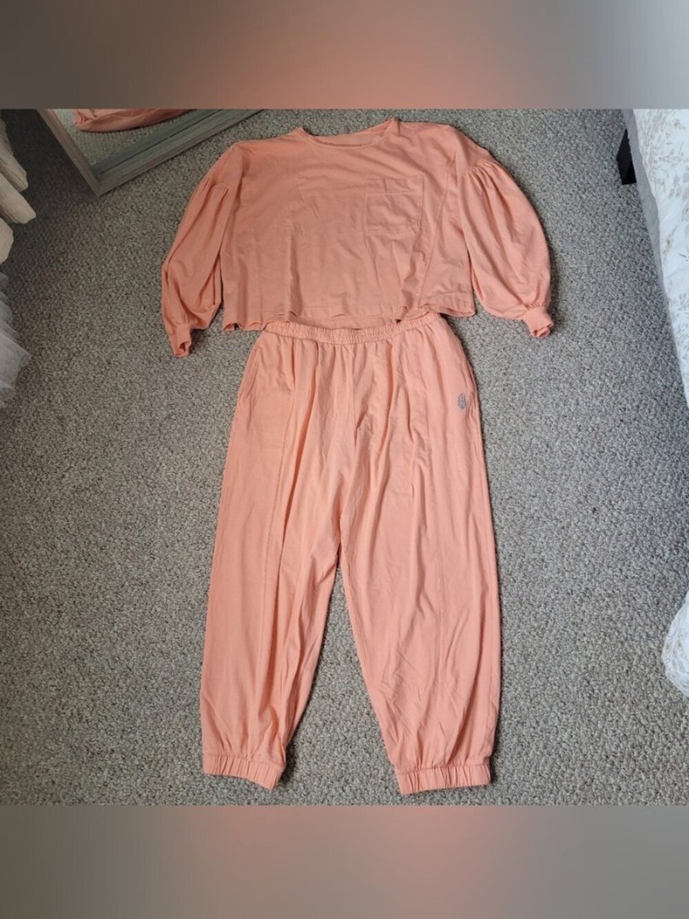 Free People NWT Movement Two-piece Lounge Set "Lived-in" size M - Picture 5 of 9